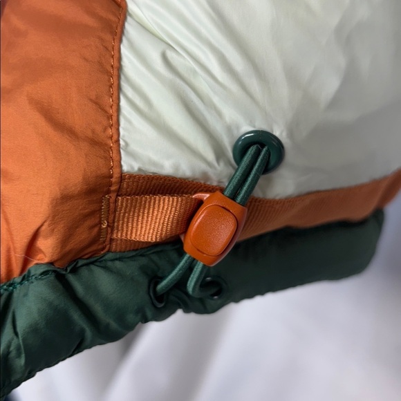 Prana Hellebore duck down puffer two tone color block zip and snap up vest L - Picture 13 of 13